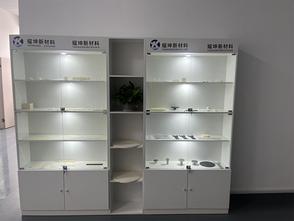 Company display cabinet